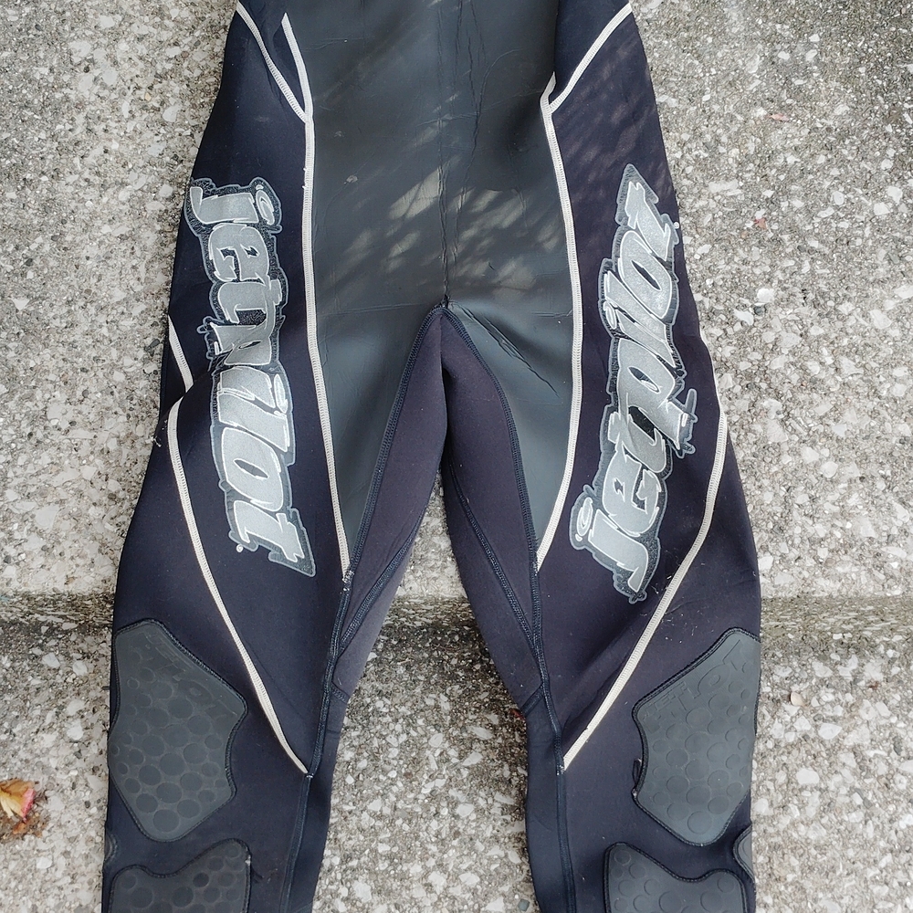 Black Swim Hybrids for Men